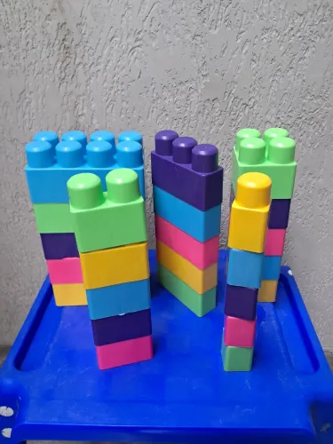 Lego gigante