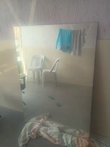 Vendo espelho