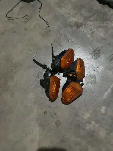 lentes dos piscas da pop 110i original honda