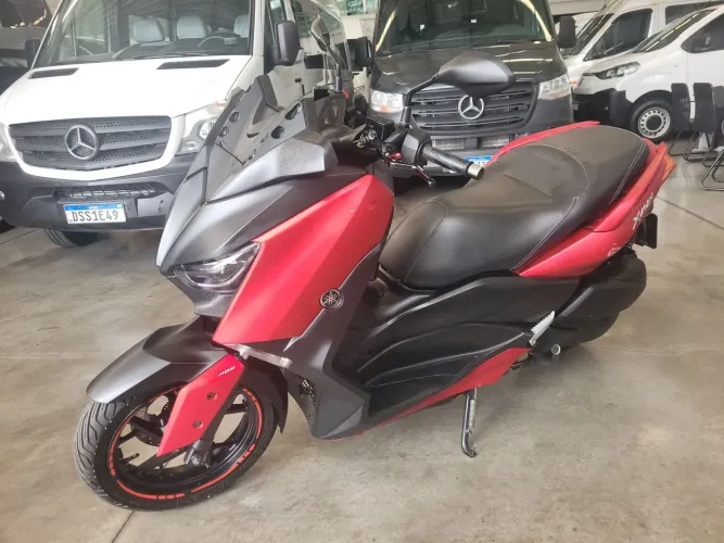 Xmax 2021 km baixo