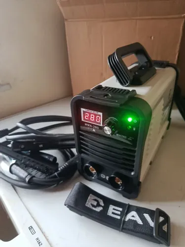 Máquina de solda MMA 280a bivolt