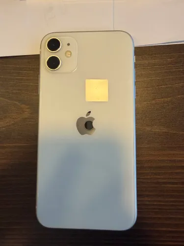iPhone 11