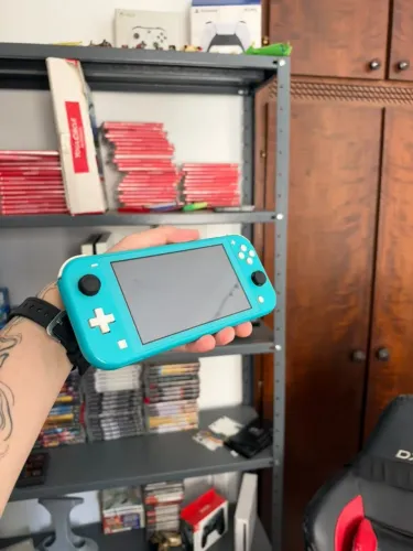 Nintendo Switch lite desbloqueado