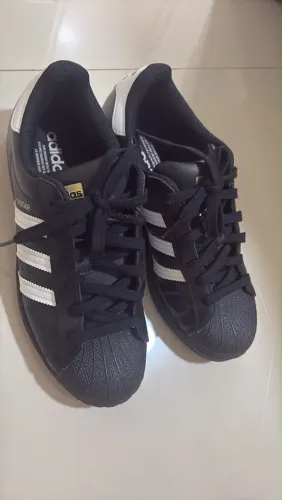 Tênis adidas Superstar