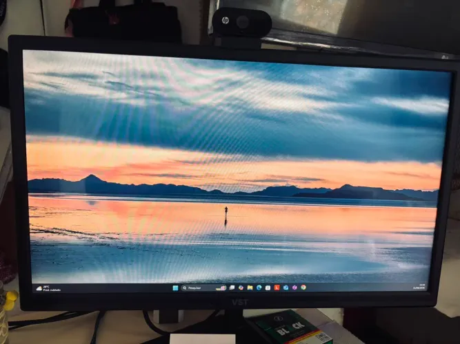 Monitor 24"