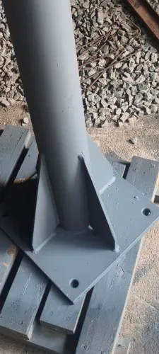Base aço galvanizado a quente. resistente para torno morsa de bancada ou esmeril