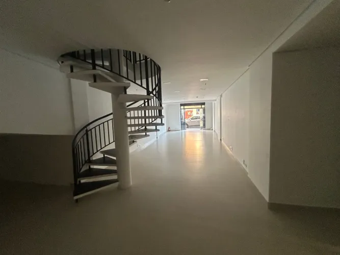 CONJUNTO/SALA COMERCIAL à venda com 227m² por R$ 715.000,00 no bairro Centro - CURITIBA /
