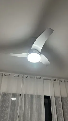 Ventilador de teto 