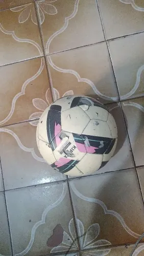 Bola de futebol