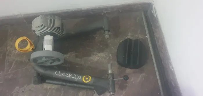 Rolo de Treino CycleOps Fluid 2