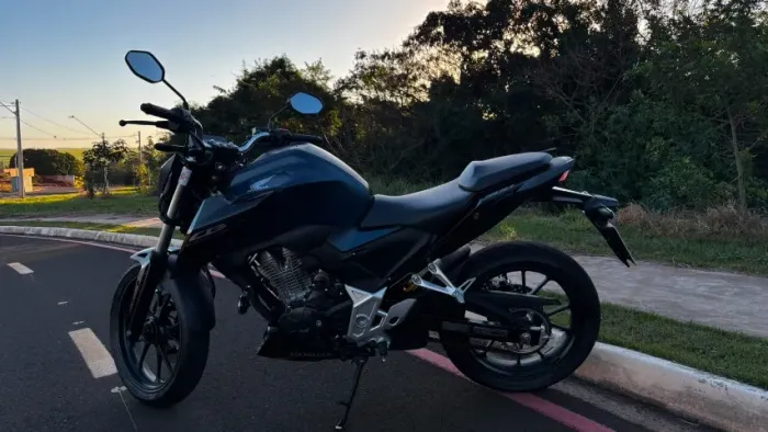 Honda CB 300F Twister ABS 2025
