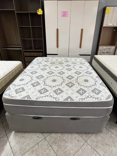 Cama box de casal baú