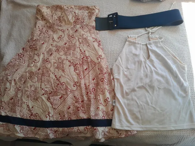 Vendo - vestido + cinto + blusa 