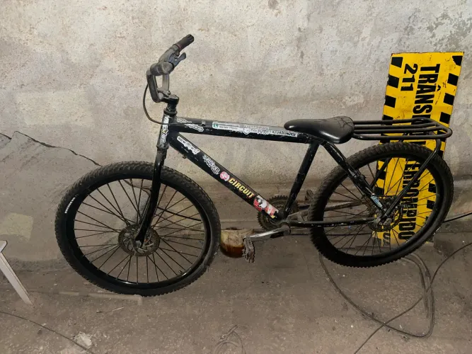 Bicicleta montadinha