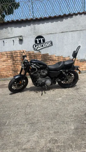 Harley Davidson Roadster 2018