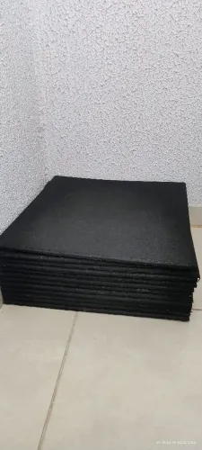 Piso 3m² placas 50x50cm de borracha academia playground