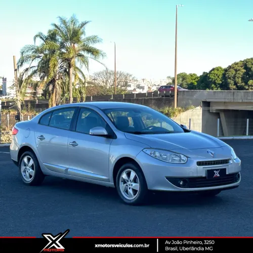 Renault Fluence Sed. Dynamique 2.0 16V Flex Mec. 2013