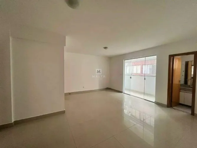 Apartamento com 3 Quartos, Suíte e Closet para Locação no Buritis