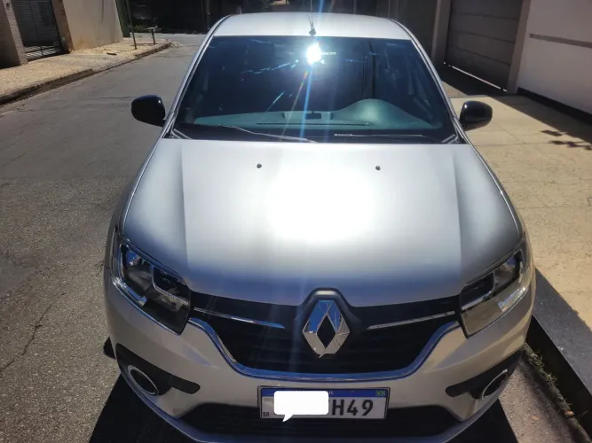 Renault logam 1.0 zen