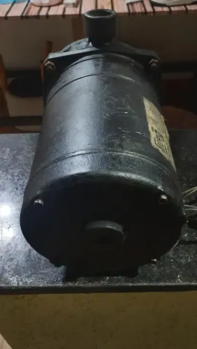 Bomba auto aspirante trifásica 1,5 CV