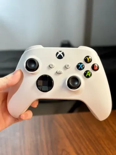 Controle Xbox Series S / X Original [SEMINOVO]