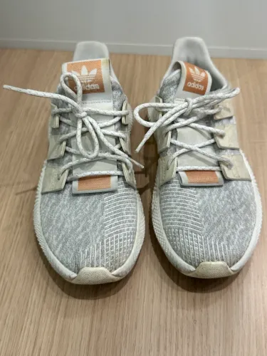Tênis Adidas Prophere - tamanho 38 feminino