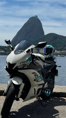 Vendo Yamaha R3 - oportunidade