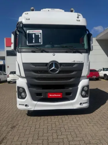 Mercedes-Benz Actros 2651 6x4.