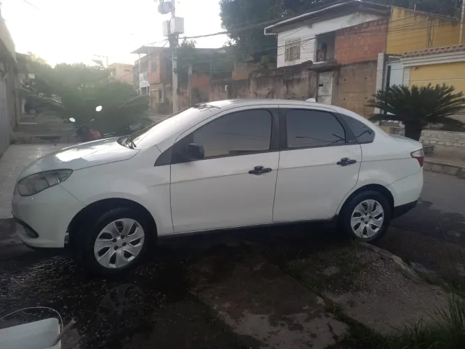 Fiat Grand Siena Essence 1.6 Flex 16V 2016