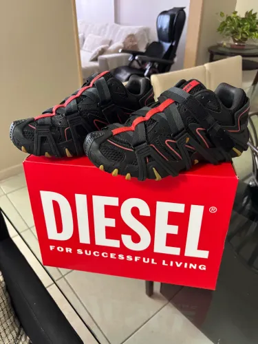 Tênis Diesel S-Prototype-CR Preto e Vermelho