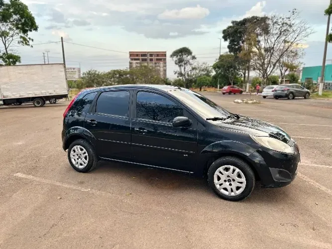 Ford Fiesta S 1.0 8V Flex 5P 2014