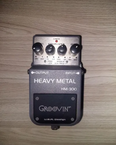 Pedal Groovin heavy metal