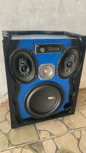 Vendo ou troco caixa residencial