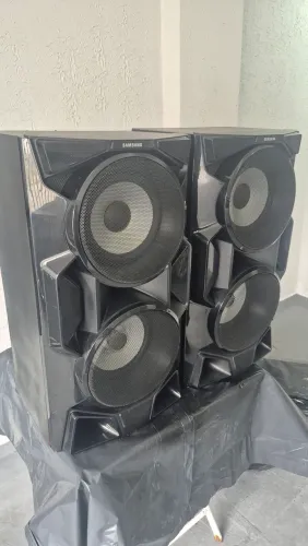 Caixas acústicas Samsung 2000 watts