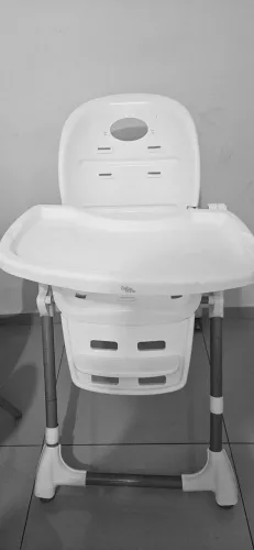 Cadeirinha de alimentação