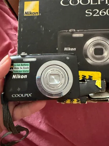 Nikon coolpix s2600