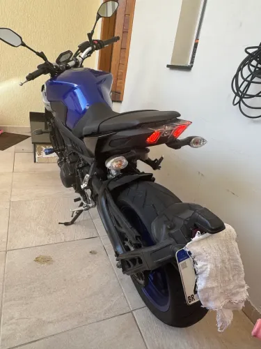 Yamaha MT-09 ano 2022 baixo km 