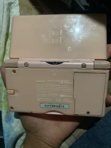 Nintendo ds lite com r4