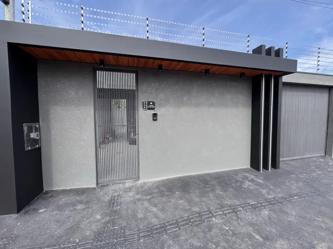 Casa Alto Padrão - Tecnológica -3 Quartos - Próximo ao Shopping