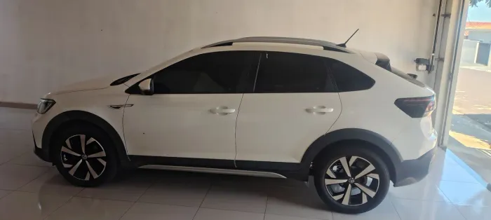 Volkswagen Nivus Highline 1.0 200 TSI Flex AUT 2021