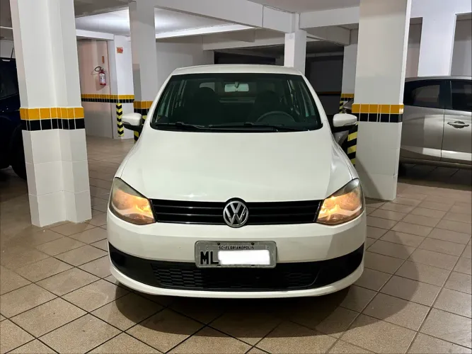 Volkswagen Fox 1.0 MI Total Flex 8V 5P 2014