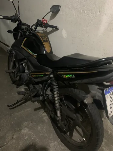 Muito nova