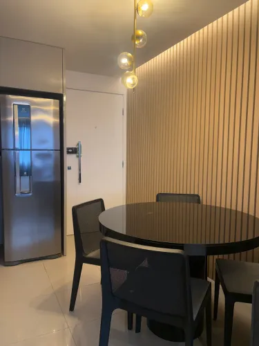 ALUGO QUARTO E SALA EXCELENTE LOCALIZAÇÃO 