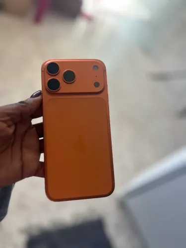 iPhone 17 pro max