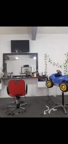 cadeira salão vermelha