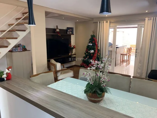 Casa à venda no Condomínio Verdana - Bairro Medeiros/Jundiaí
