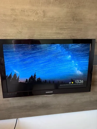 Vendo TV Samsung 32 com Painel