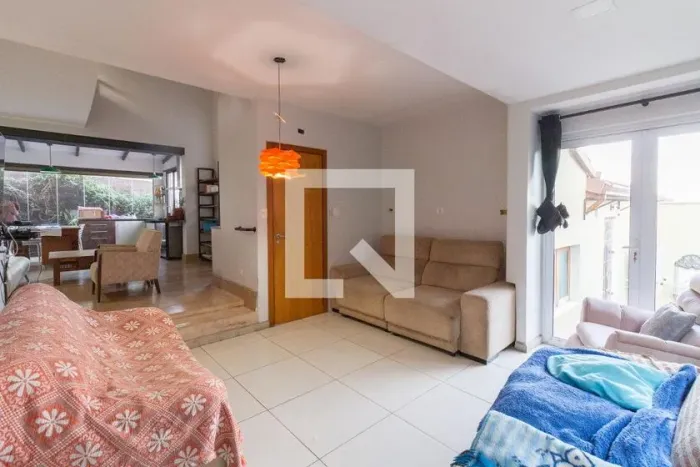 Casa à Venda - Butantã, 3 Quartos, 310 m2