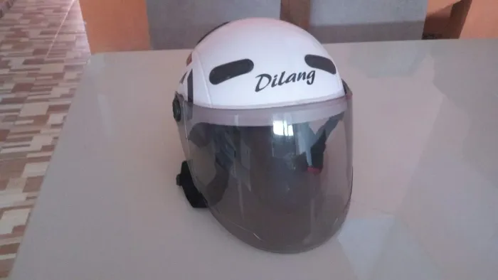 Capacete Aberto Dilang Branco com Viseira Fumê - Seminovo