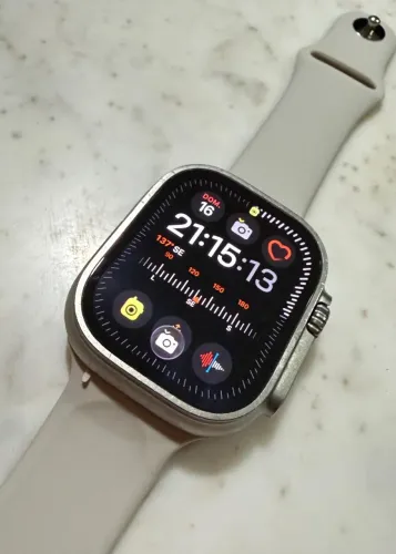 Apple Watch Ultra 1 49mm GPS + Cellular com cabo original